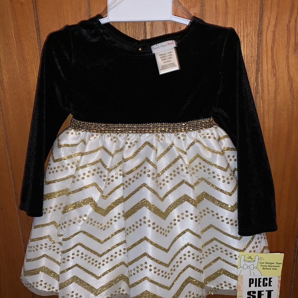 Little girl dress size infant 18 months